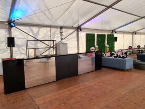 Chic Bar Eckstück 1